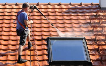 roof cleaning Cloddiau, Powys